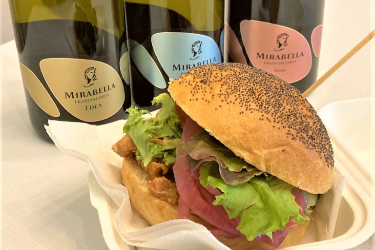 Panino e Bottiglie al festival di Franciacorta