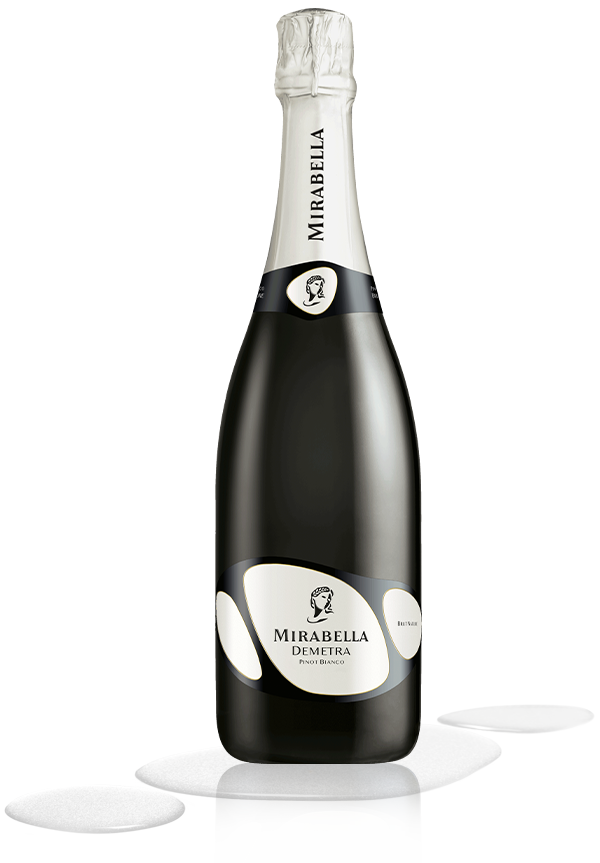 Bottiglia di Demetra Pinot Bianco Mirabella
