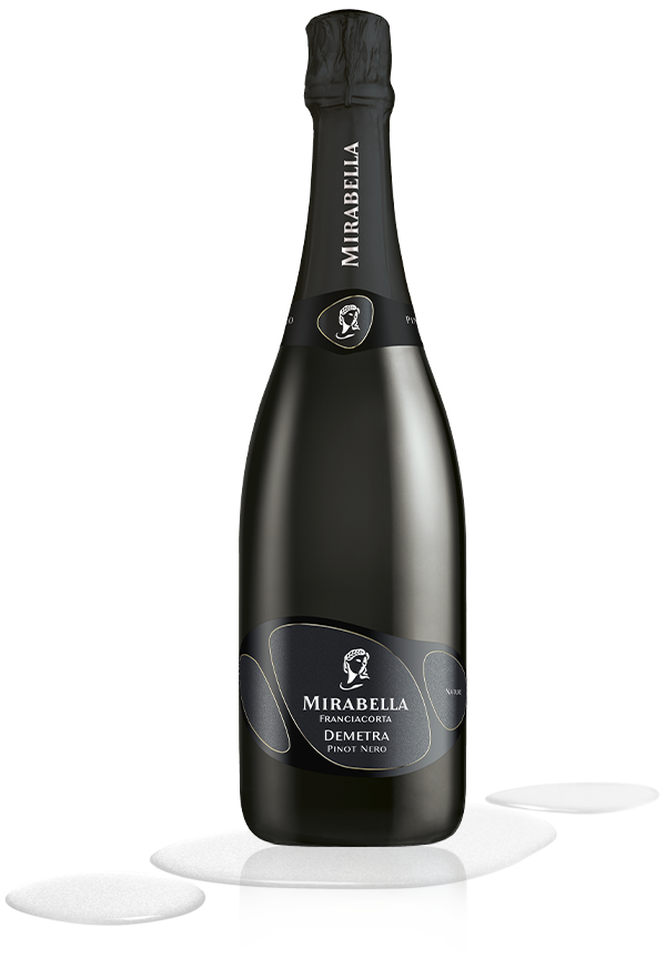 Bottiglia di Demetra Pinot Nero Mirabella
